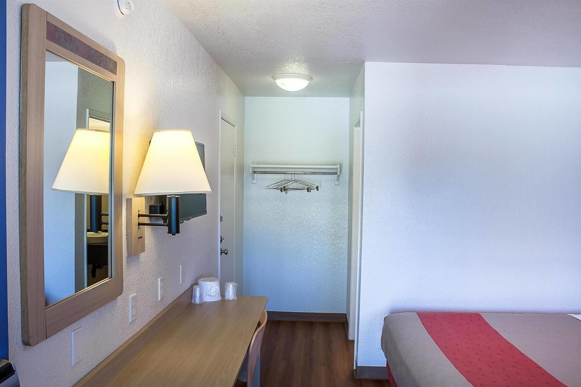 Motel 6-Ukiah, Ca Екстериор снимка