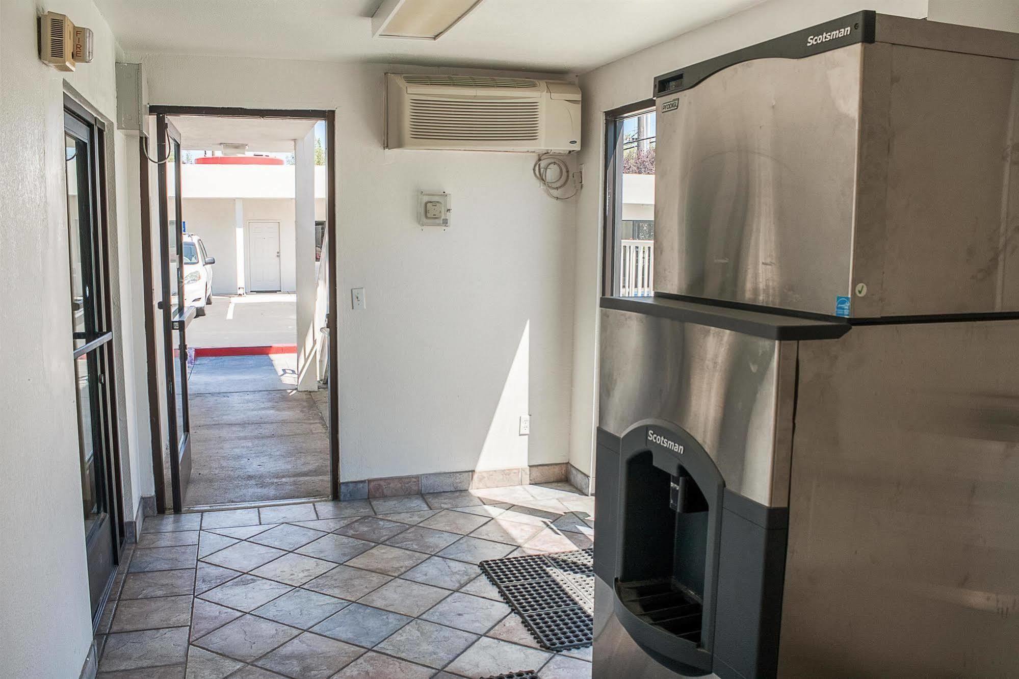 Motel 6-Ukiah, Ca Екстериор снимка